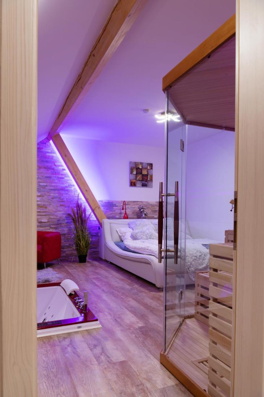 Romanticky Wellness Suite Hotel Heinz دوبريس المظهر الخارجي الصورة