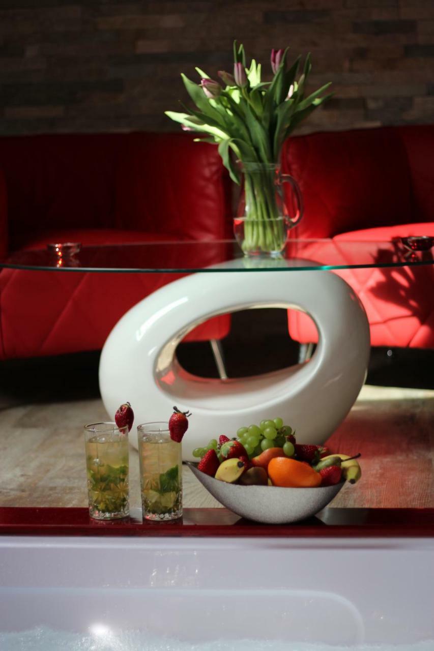 Romanticky Wellness Suite Hotel Heinz دوبريس المظهر الخارجي الصورة